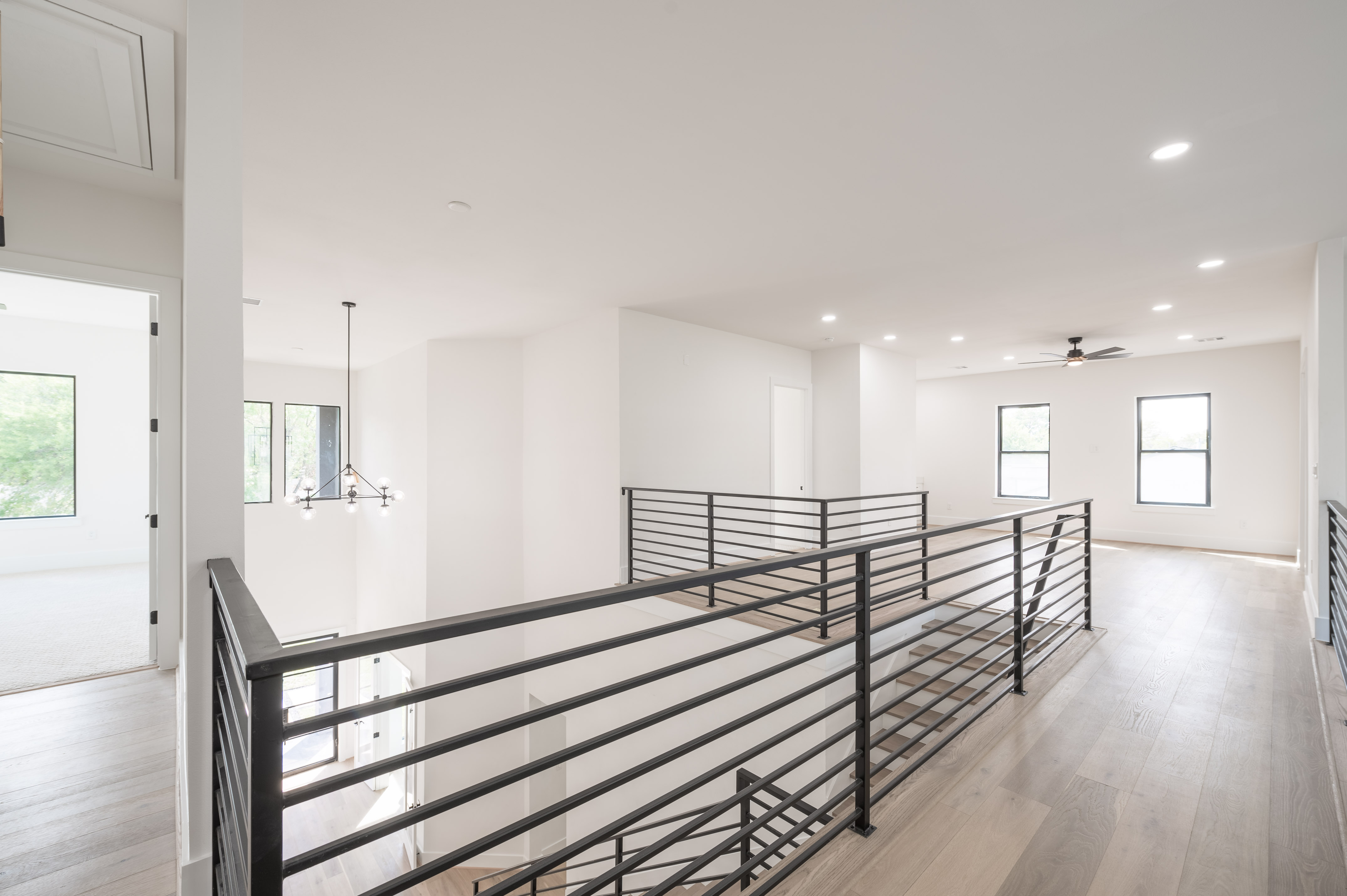 7206 Dearborn — Dining Room