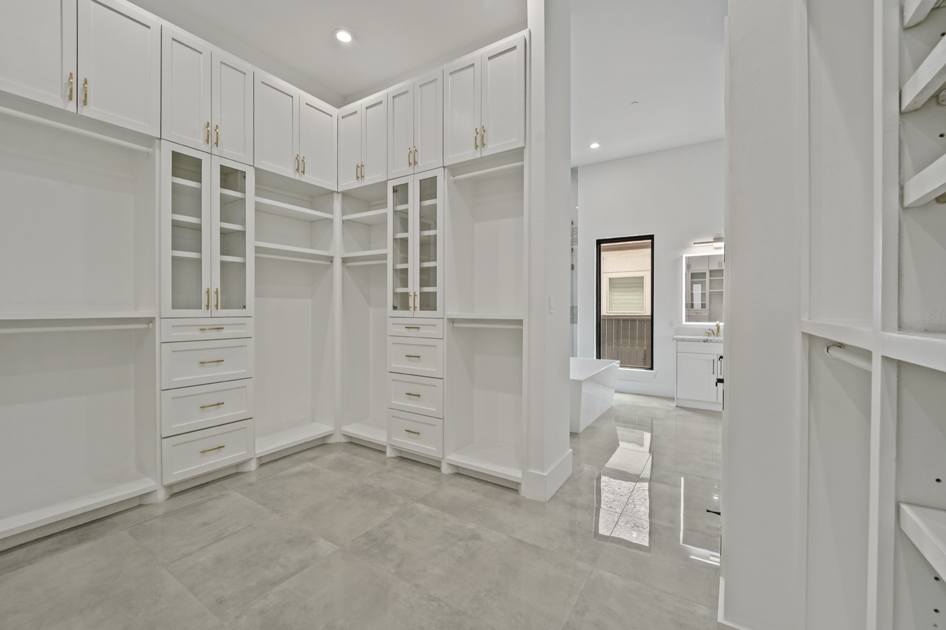 5011 Mimosa Drive — photo 4